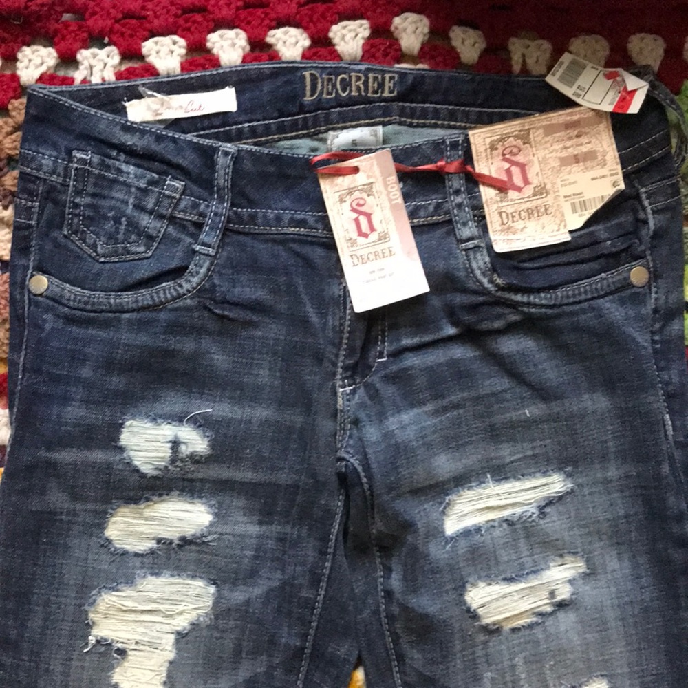 DECREE MID WASH BOOTCUT JEANS